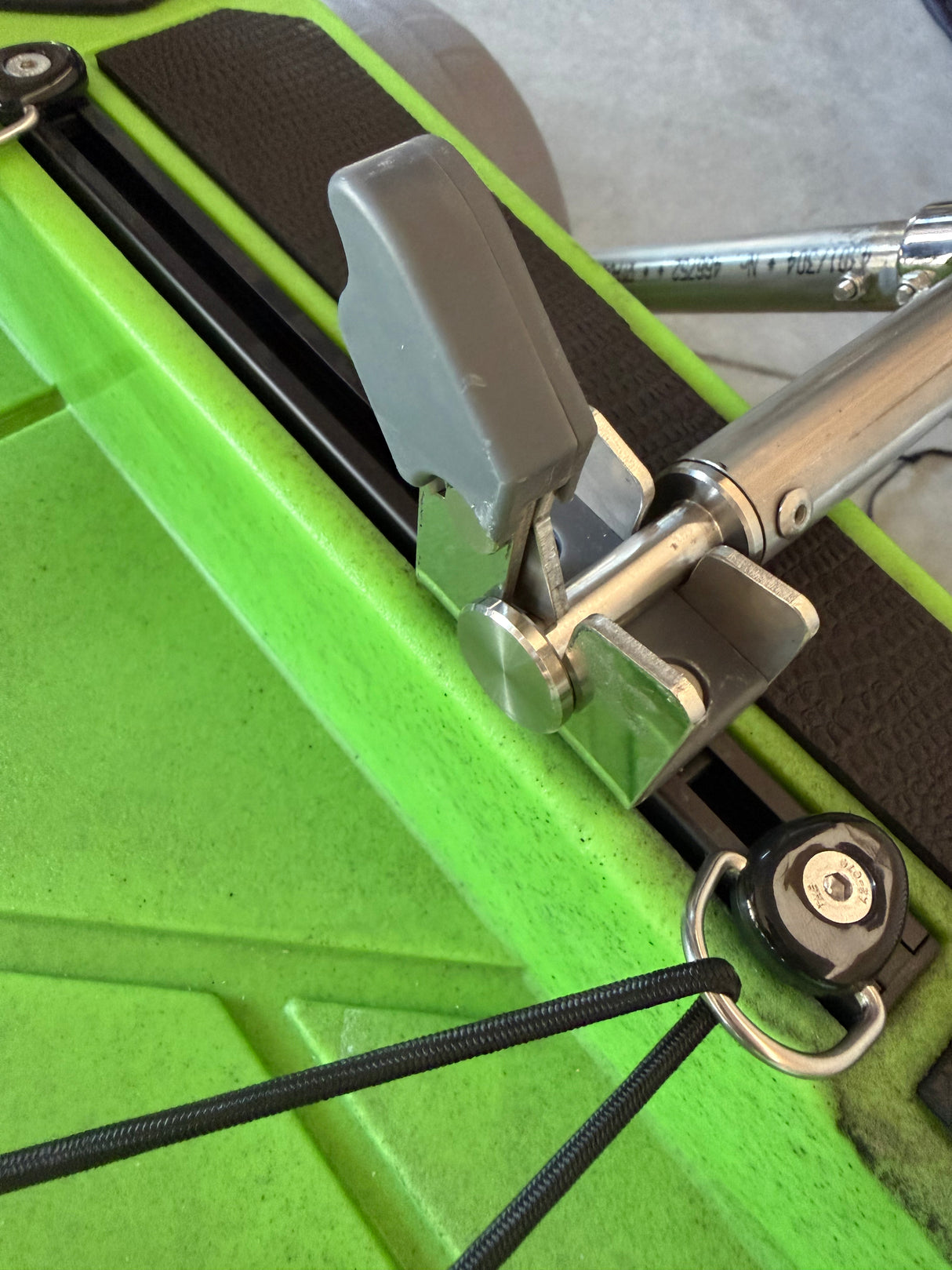 Carrello retrattile a sgancio rapido per Triken 330 350 380 Big Mama Kayak, incluse ruote da sabbia