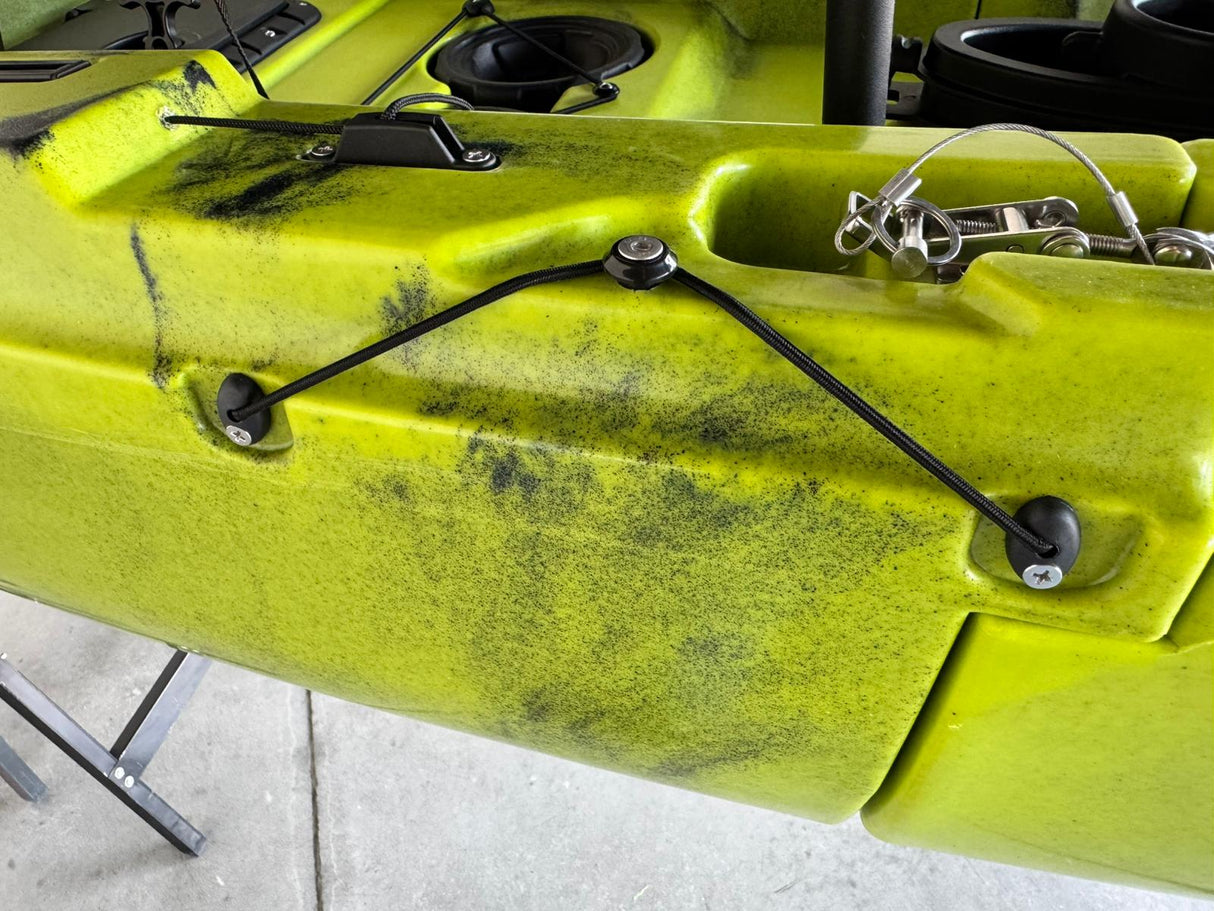 Kayak fishing a Pedali divisibile Big Mama Triken 330 Live S, con ruote e vasca del vivo - SCAFO GRIGIO NERO, gavone GIALLO