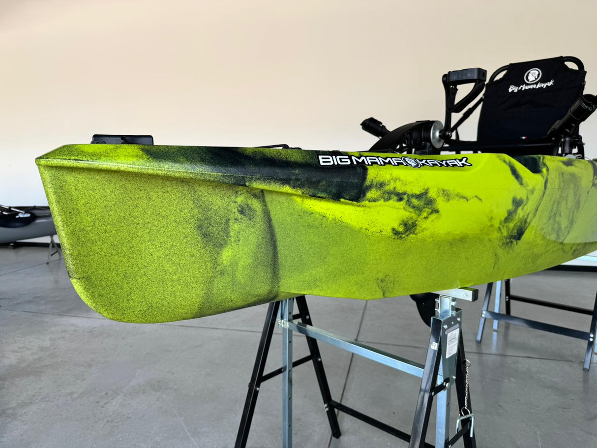 Kayak fishing a Pedali divisibile Big Mama Triken 330 Live S, con ruote e vasca del vivo - SCAFO GRIGIO NERO, gavone GIALLO
