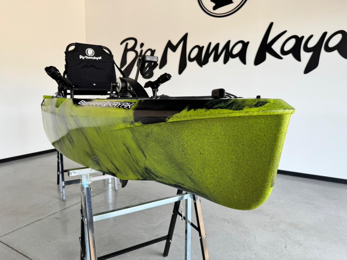 Kayak fishing a Pedali divisibile Big Mama Triken 330 Live S, con ruote e vasca del vivo - SCAFO GRIGIO NERO, gavone GIALLO