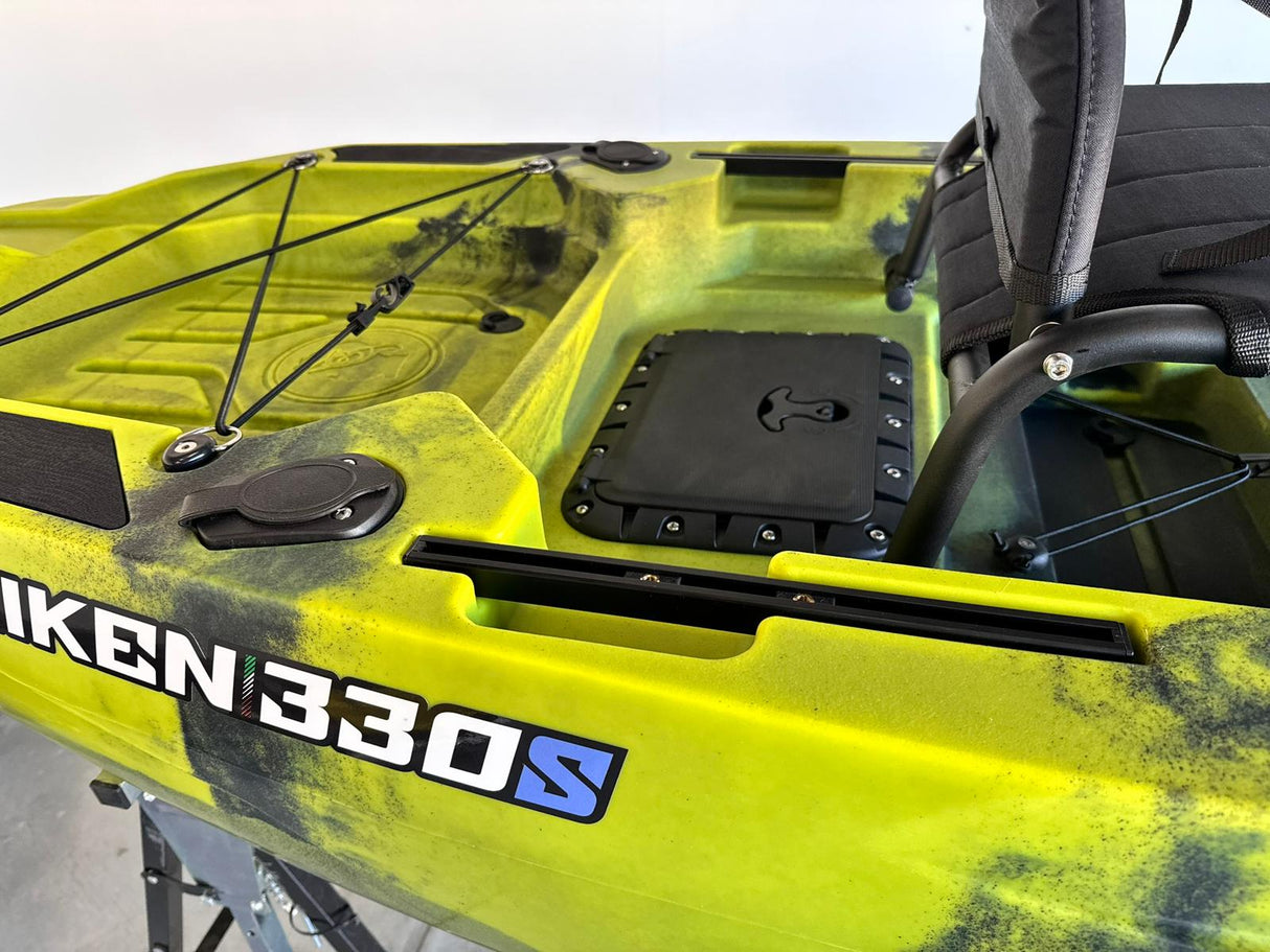 Kayak fishing a Pedali divisibile Big Mama Triken 330 S divisibile + supporto motore centrale + motore Minn Kota RIPTIDE TRANSOM 40 + pedaliera