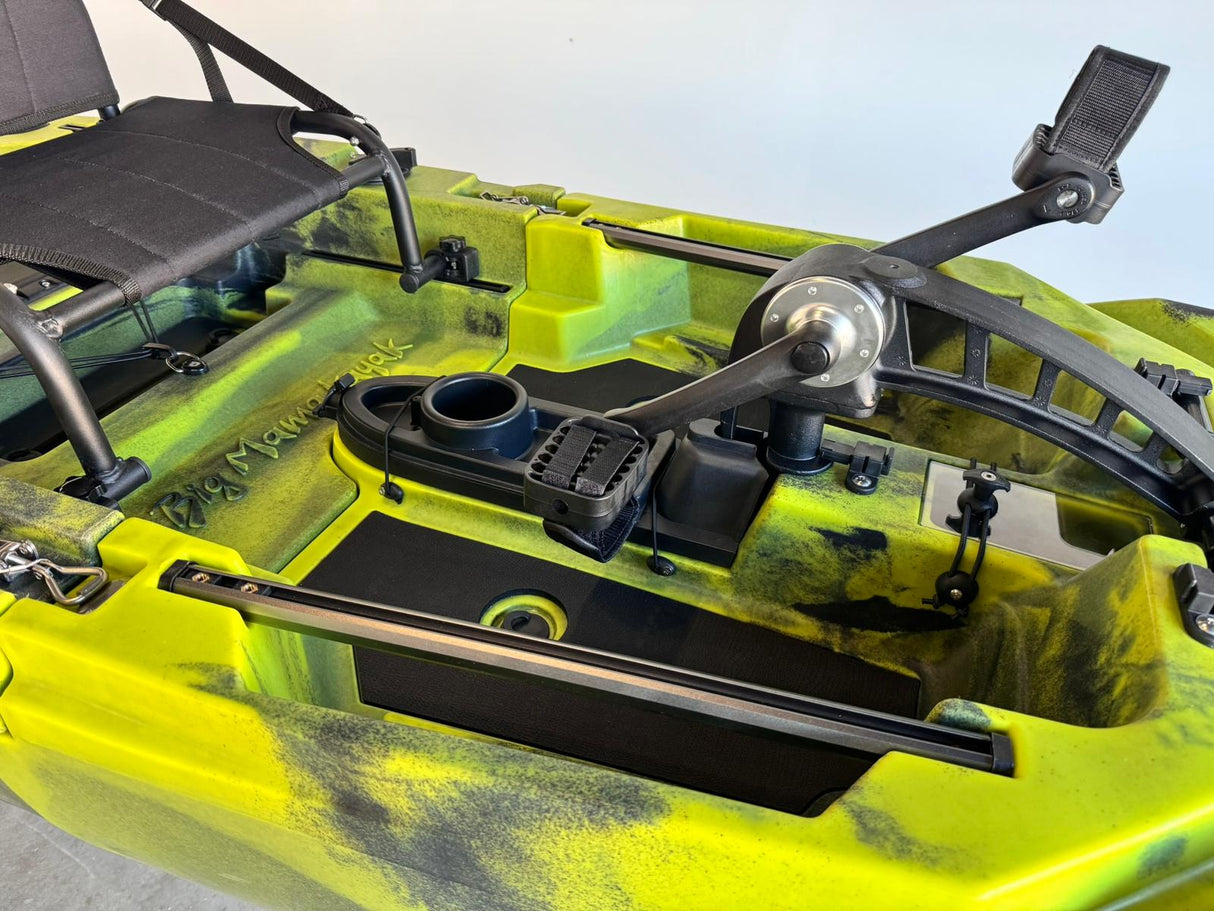 Kayak fishing a Pedali divisibile Big Mama Triken 330 S divisibile + supporto motore centrale + motore Minn Kota RIPTIDE TRANSOM 40 + pedaliera