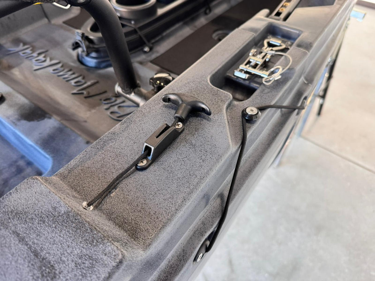 Kit 5cv composto da : Kayak da pesca a pedali Big Mama Triken 330 S divisibile + Garmin Striker vivid 5 + Kit braccetto