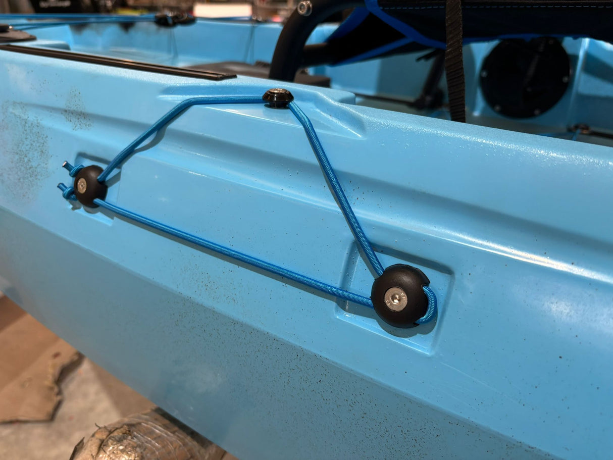 Offerta Febbraio Kayak a pedali BIG MAMA KAYAK A PEDALI TRIKEN 330 - incluso Pedali, portacanne, Pagaia, Omaggio gavone rettangolare e Gilet Colore Azzurro Sky