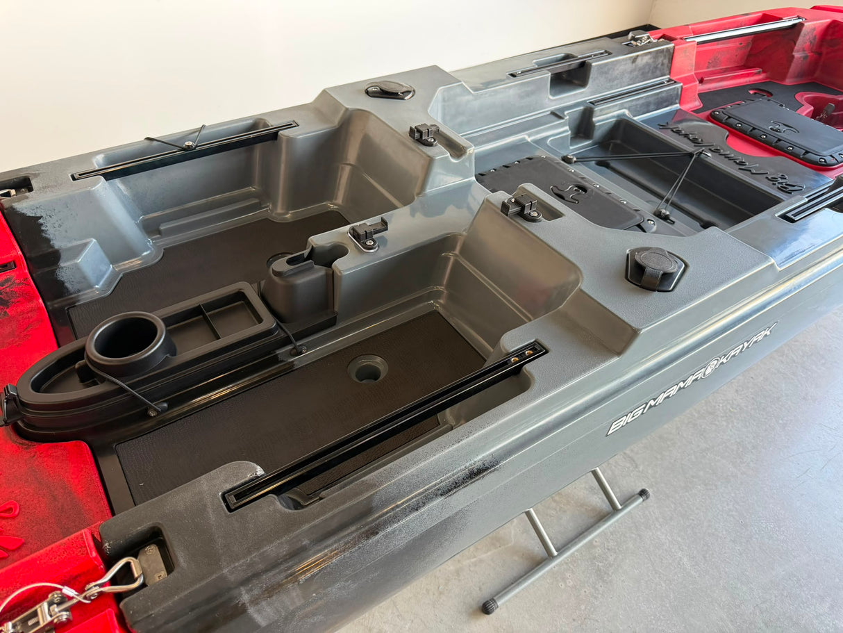 Modulo centrale per Big Mama Triken 330 S divisibile incluso gavone e 2 portacanne con sedile