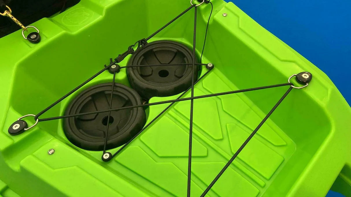 Kayak biposto Mojito FISHING Big Mama Kayak canoa con 2 + 1 Posti 380 Cm + 2 Pagaie + 2 seggiolini + 2 Gavoni + 2 ruote integrate + 4 portacanne (FULL PACK)