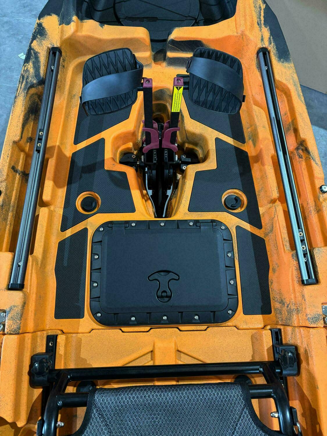 Kayak monoposto divisibile a pedali con pinne Big Mama START S500 componibile + motore Bixpy K1 Angler PRO Kit Outboard con batteria inclusa PP-768 Wh + Adattatore Low Profile Thruhull Pedal Drive