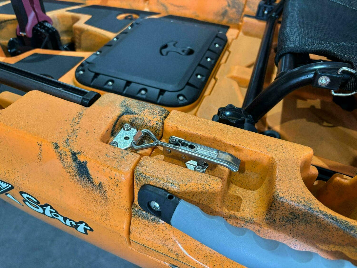 Kayak monoposto divisibile a pedali con pinne Big Mama START S500 componibile + motore Bixpy K1 Angler PRO Kit Outboard con batteria inclusa PP-768 Wh + Adattatore Low Profile Thruhull Pedal Drive