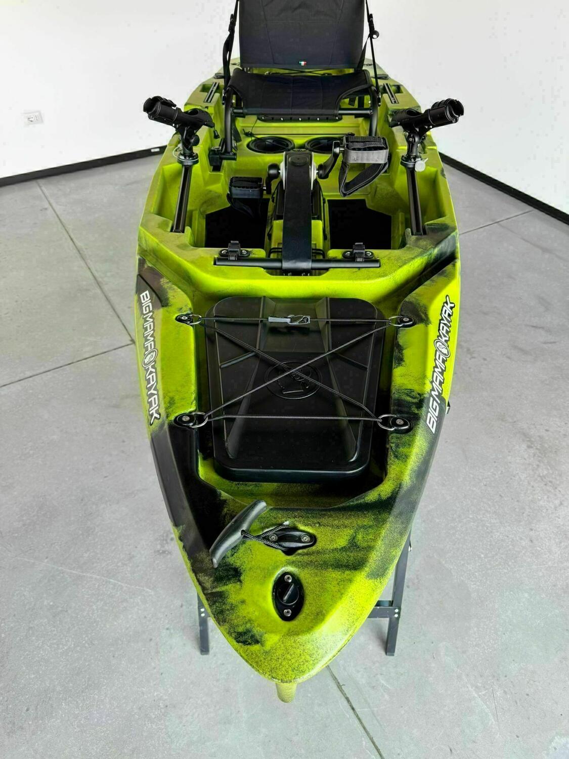 canoa monoposto divisibile a pedali con elica BIG MAMA KAYAK TRIKEN 330 LIVE S componibile + motore Bixpy K1 Angler PRO Kit Outboard con batteria inclusa PP-768 Wh + Adattatore centrale vano copripedali