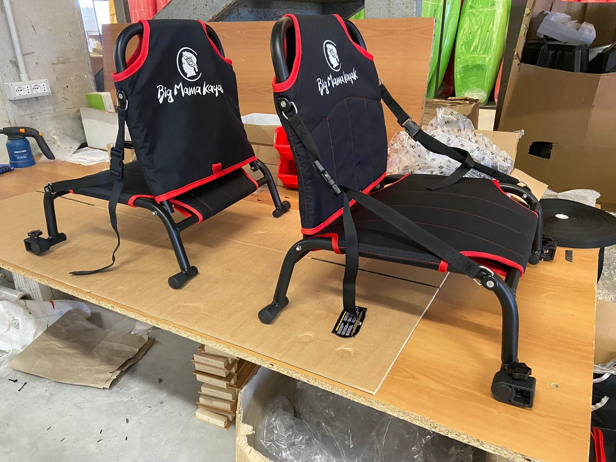 Big mama kayak a pedali triken 330 - canoa monoposto fishing con 4 portacanne, 2 gavoni, timone, sistema di pedali, sedile rialzato, 11 barre di scorrimento