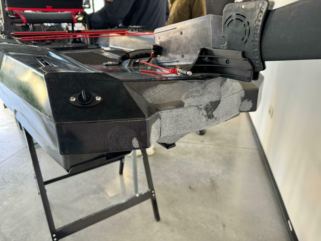 Big Mama Kayak a pedali triken 380 + garmin striker vivid 7cv ecoscandaglio + trasduttore + kit braccetto display