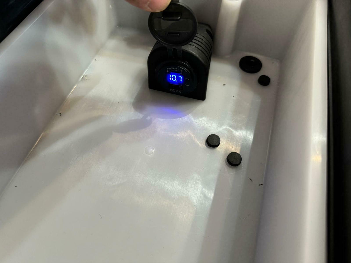 Big Mama Kayak a pedali triken 380 + garmin striker vivid 7cv ecoscandaglio + trasduttore + kit braccetto display