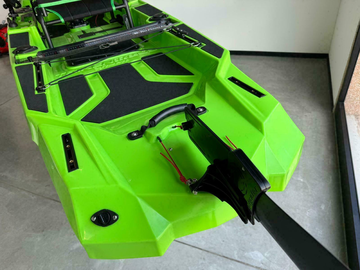 Big Mama Kayak a pedali triken 380 + garmin striker vivid 7sv ecoscandaglio + trasduttore + kit braccetto display