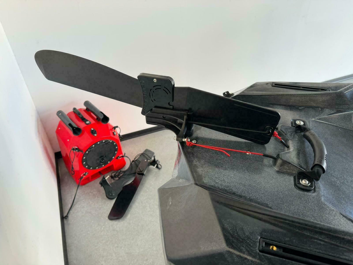 Big Mama Kayak a pedali triken 380 + garmin striker vivid 7sv ecoscandaglio + trasduttore + kit braccetto display