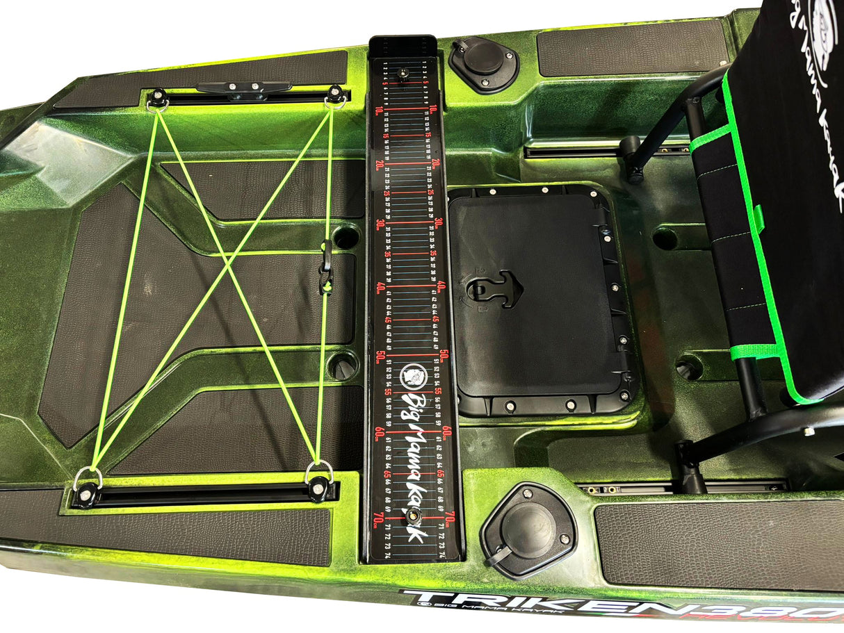 Kayak a pedali Triken 380 REV colore special army green  - canoa monoposto fishing 4 portacanne, 2 gavoni, timone, sistema di pedali, sedile rialzato - big mama kayak