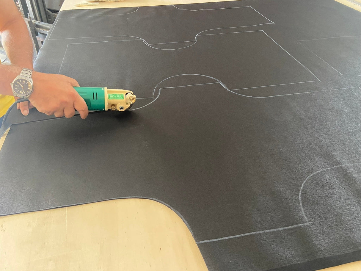 Triken 350 Big Mama Kayak -kayak da pesca a pedali con 4 portacanne, 2 gavoni, timone, sistema di pedali, sedile rialzato e pagaia