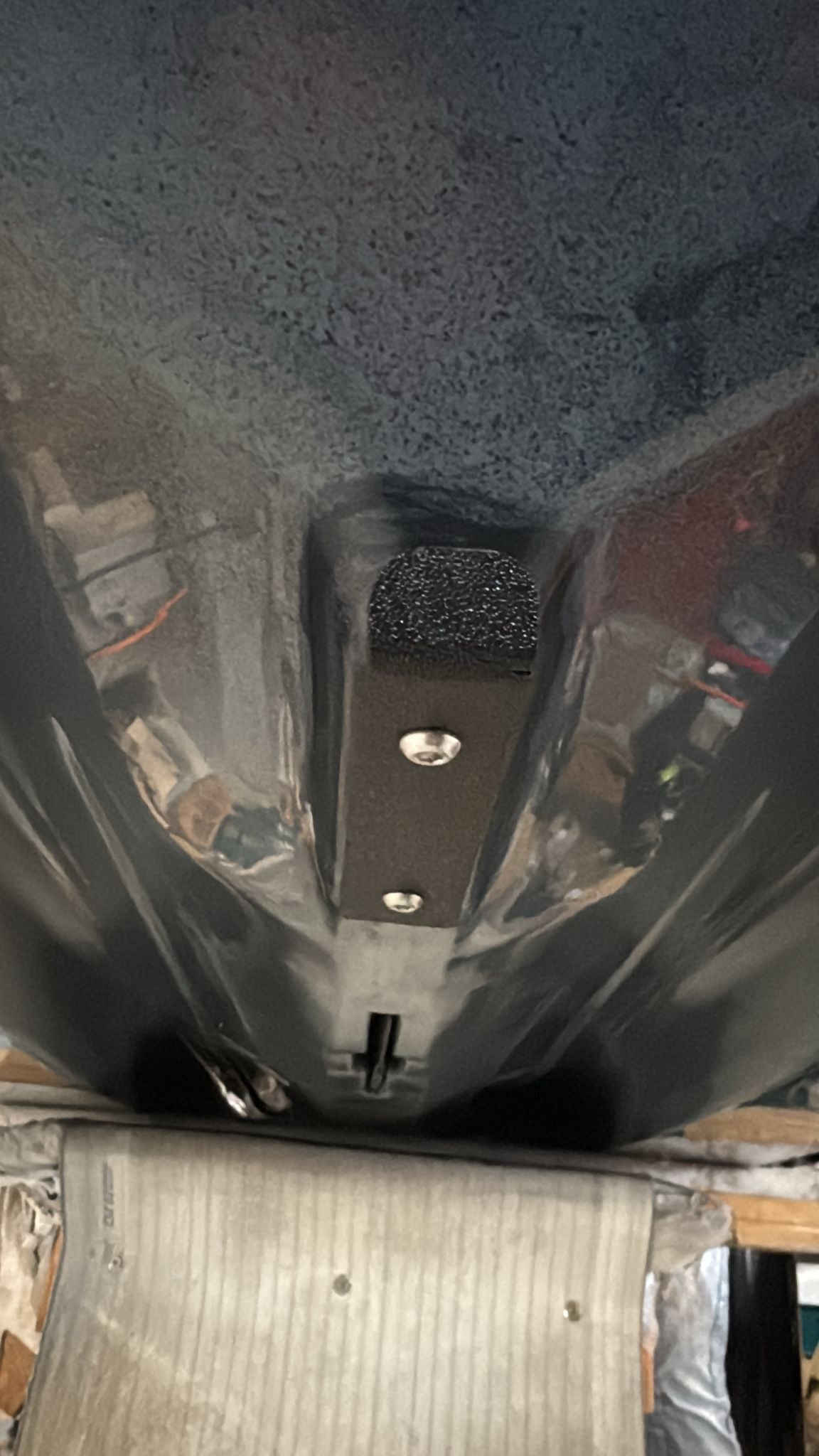 Protezione centrale inferiore triken 380 ( 1 pezzo)