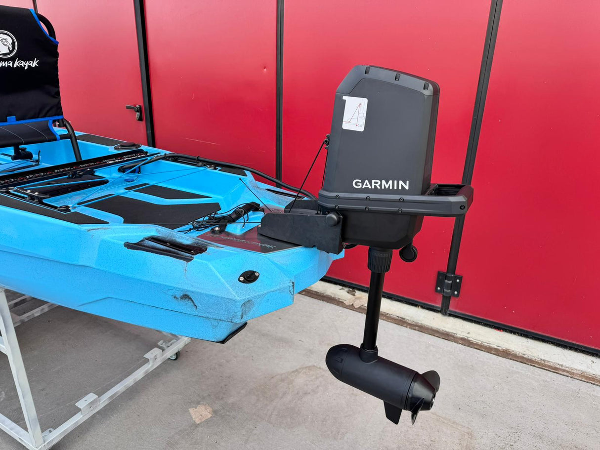 Kayak a Motore Triken 380 REV. con Garmin Force current, telecomando e controllo a pedali col. azzurro sky