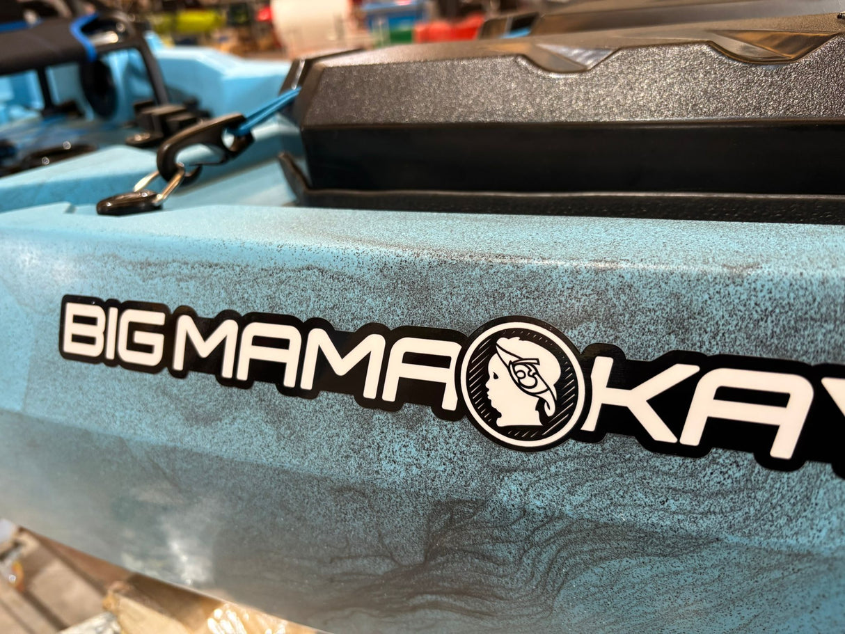 Offerta Febbraio Kayak a pedali BIG MAMA KAYAK A PEDALI TRIKEN 330 - incluso Pedali, portacanne, Pagaia, Omaggio gavone rettangolare e Gilet Colore Azzurro Sky