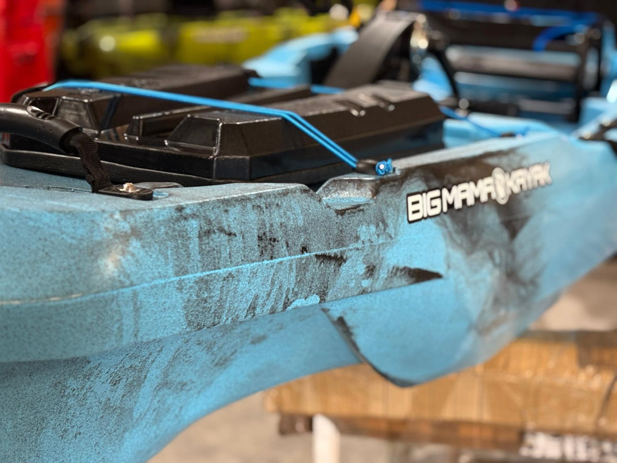 Offerta Febbraio Kayak a pedali BIG MAMA KAYAK A PEDALI TRIKEN 330 - incluso Pedali, portacanne, Pagaia, Omaggio gavone rettangolare e Gilet Colore Azzurro Sky