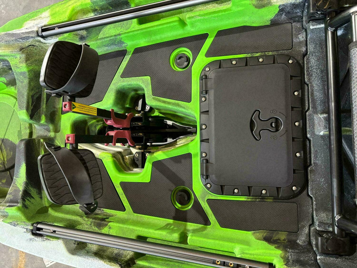 Kayak monoposto divisibile a pedali con pinne Big Mama START S500 componibile + motore Bixpy K1 Angler PRO Kit Outboard con batteria inclusa PP-768 Wh + Adattatore Low Profile Thruhull Pedal Drive