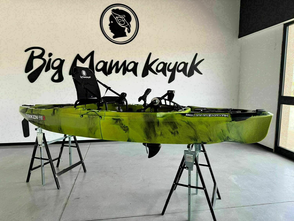 canoa monoposto divisibile a pedali con elica BIG MAMA KAYAK TRIKEN 330 LIVE S componibile + motore Bixpy K1 Angler PRO Kit Outboard con batteria inclusa PP-768 Wh + Adattatore centrale vano copripedali