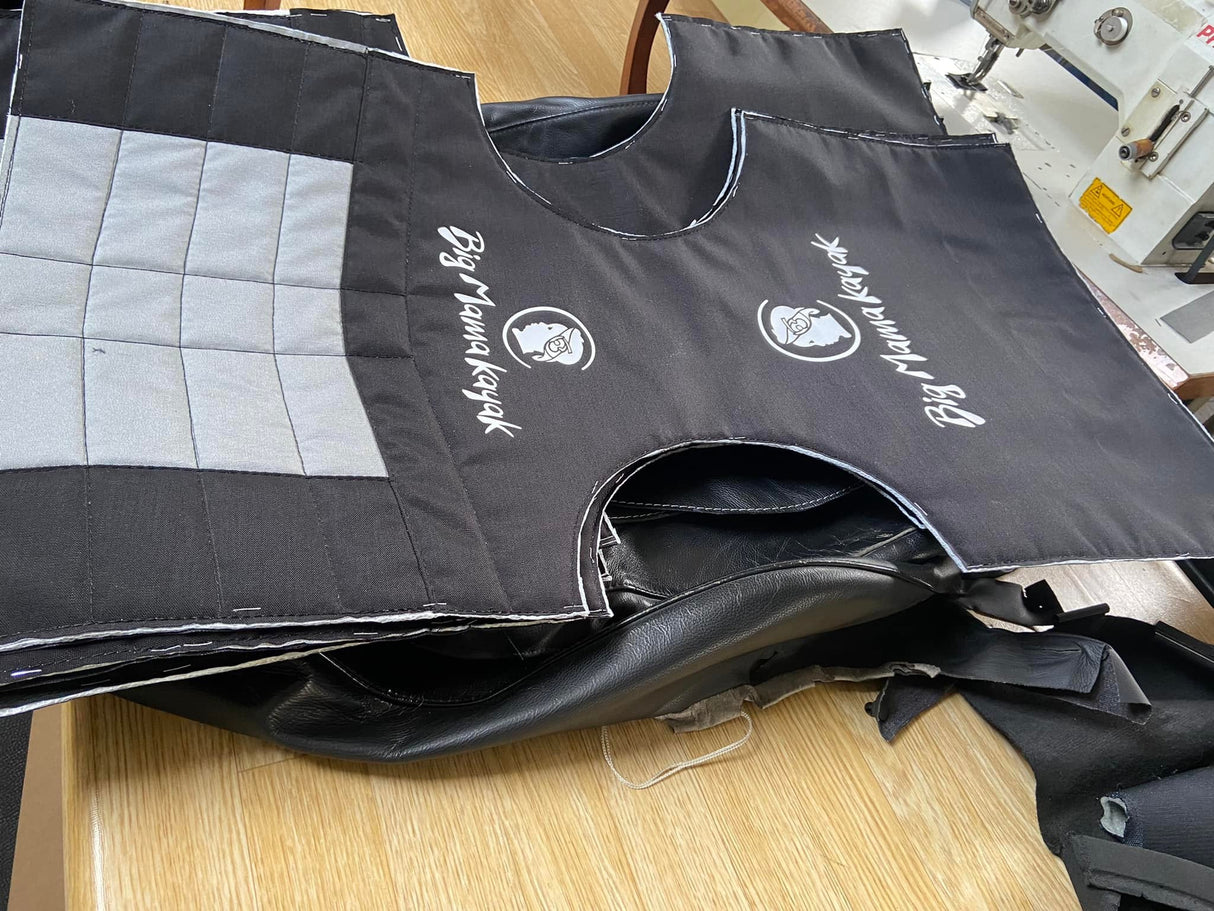 Sedile Rialzato Per Triken 405 - In Alluminio Tubolare Da 25 Mm - Tessuto In Cordura - Interamente Made In Italy