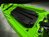 Kayak a pedali Triken 380 REV colore SNAKE GREEN - Canoa Monoposto Fishing 4 portacanne, 2 gavoni, timone, sistema a pedali, sedile rialzato - Big Mama Kayak